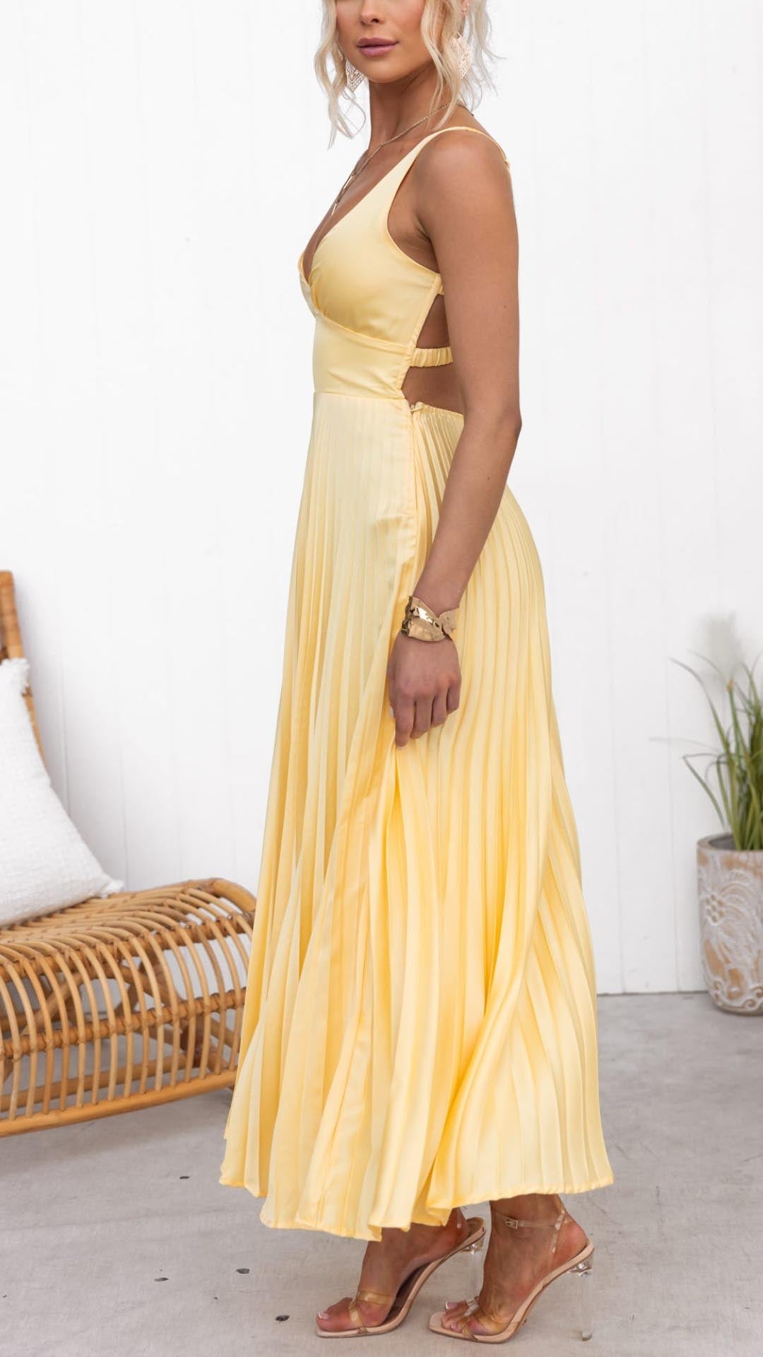 Liana | Pleated Midi Sundress
